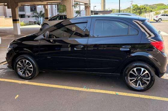 CHEVROLET ONIX 1.4 MPFI LTZ 8V FLEX 4P MANUAL